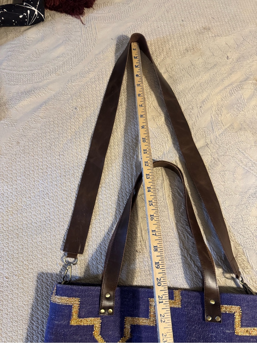 Sapana Tote Bag with Geometric Gold Pattern - Purple Woven - Picture 8 of 9